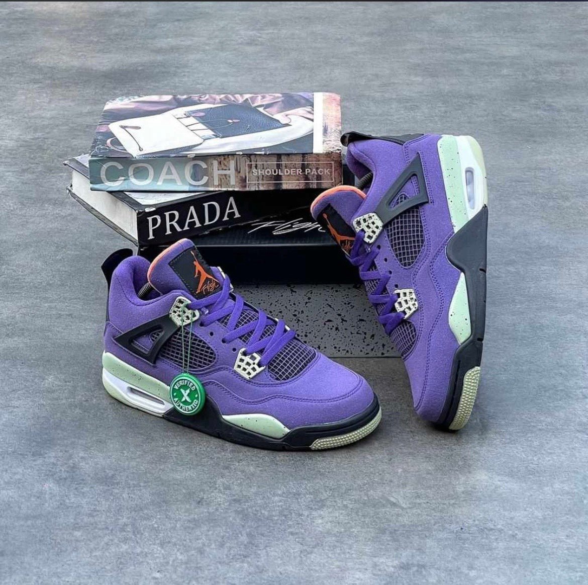AirJordan4Retro_CanyonPurpleGlow_4