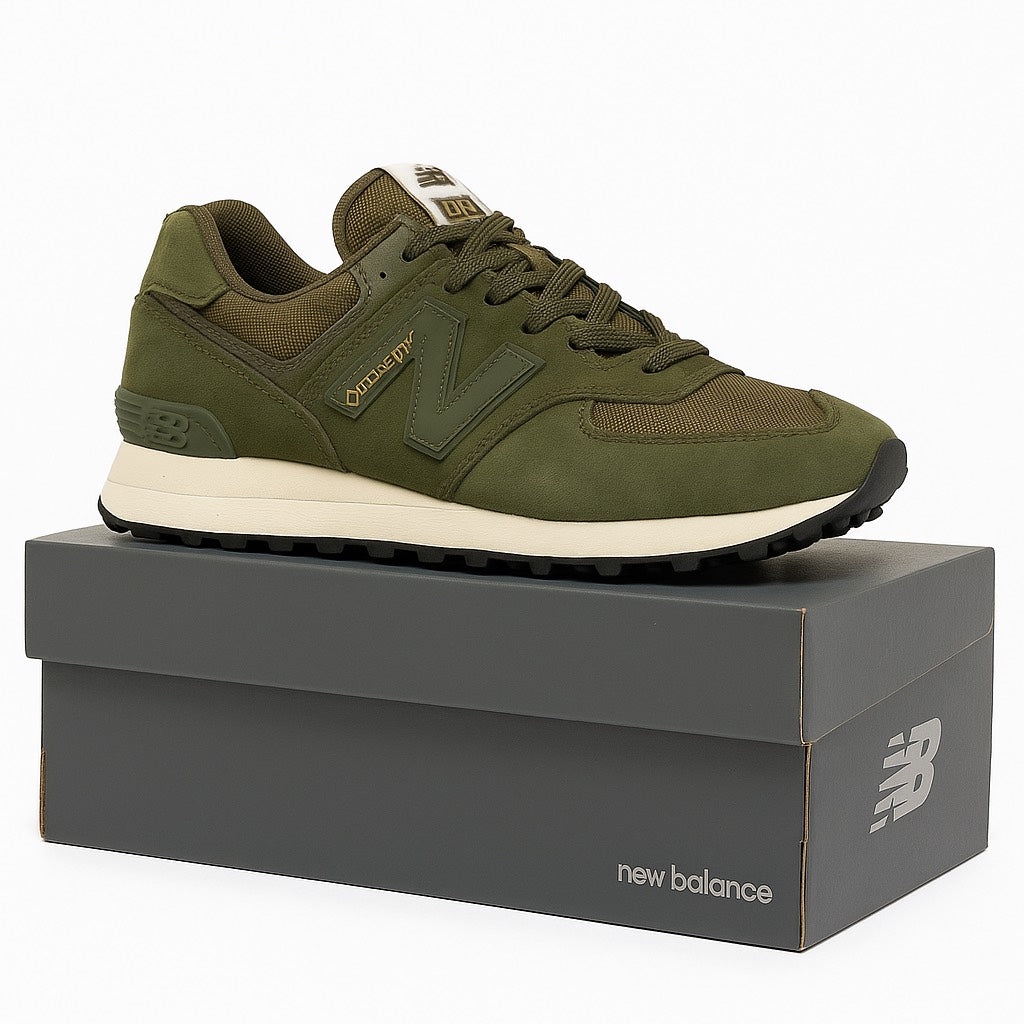 NewBalance327Gore-Tex_OliveGreenTrailSneakers1