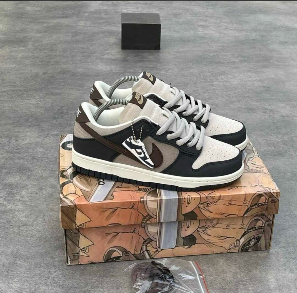 NikeDunkLow_CacaoBrown_LightBone_2