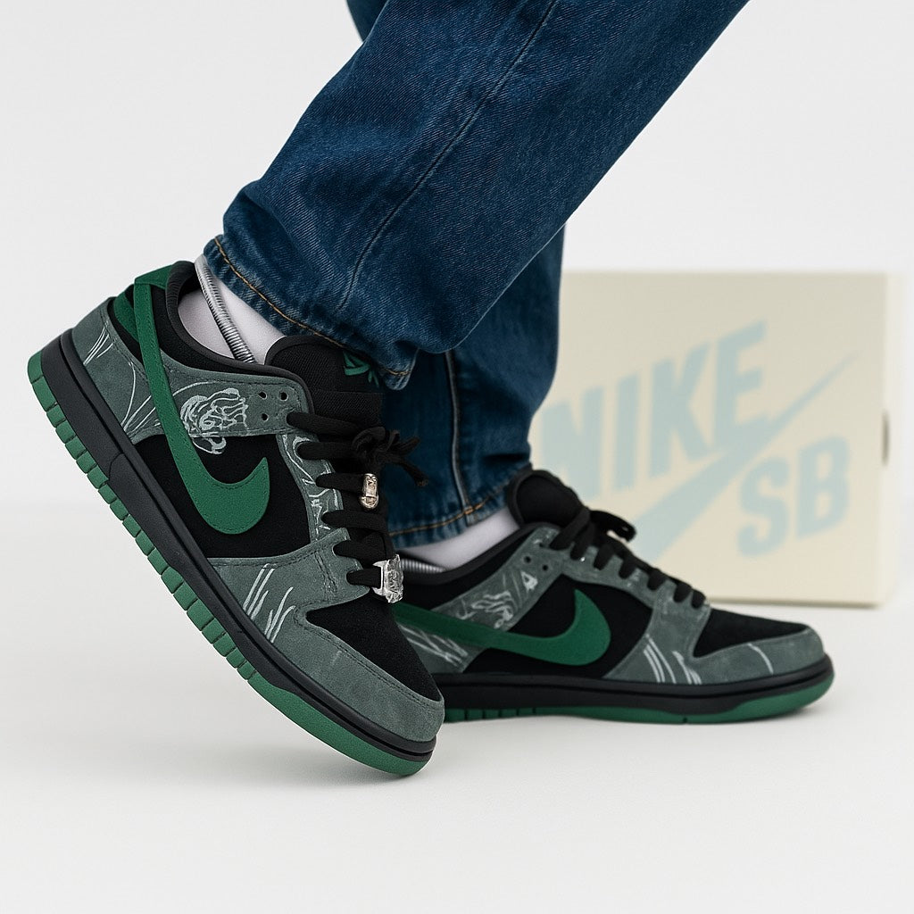 NikeSBDunkLow_GreenDragon