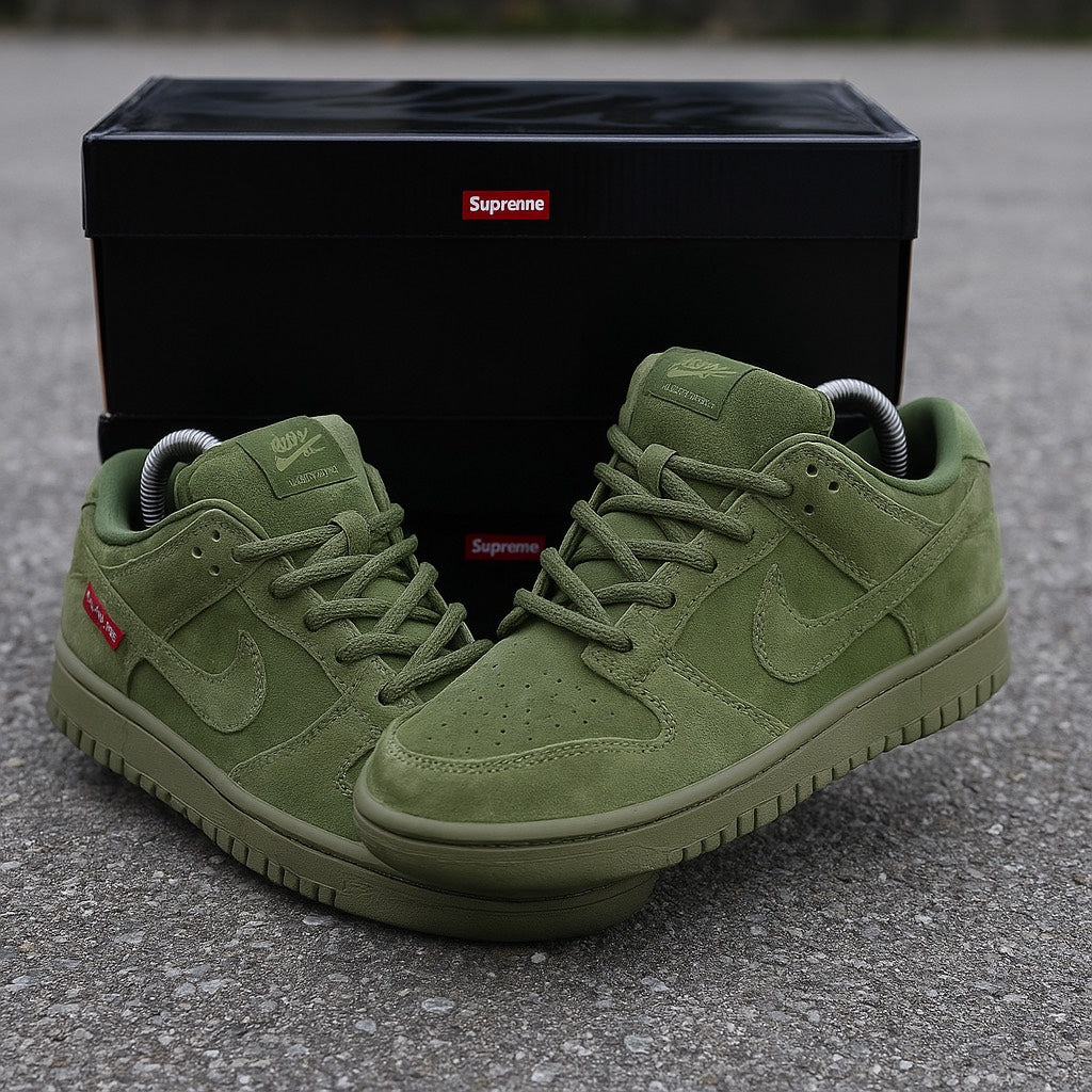 NikeSBDunkLowxSupreme_OliveSuede_